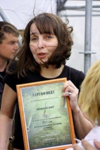 Екатерина Борисова на фестивале «Rock Line 2009». Пермь. 2009 год. Автор фотографии неизвестен.