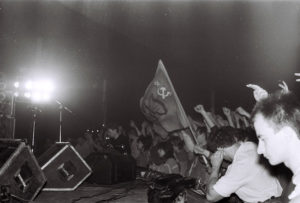 Зрительный зал. ККЗ «Украина». Харьков. 25 мая 1991 года. Фото: Влад Уразовский.