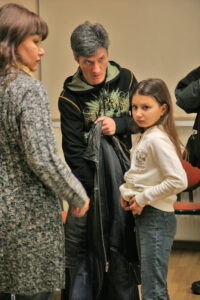 Моей девочке 10 лет! Инна, Александр и Соня Чернецкие. Юбилей «Avenue». Нарва. 13 января 2007 года. Фотография: Андрей Федечко.